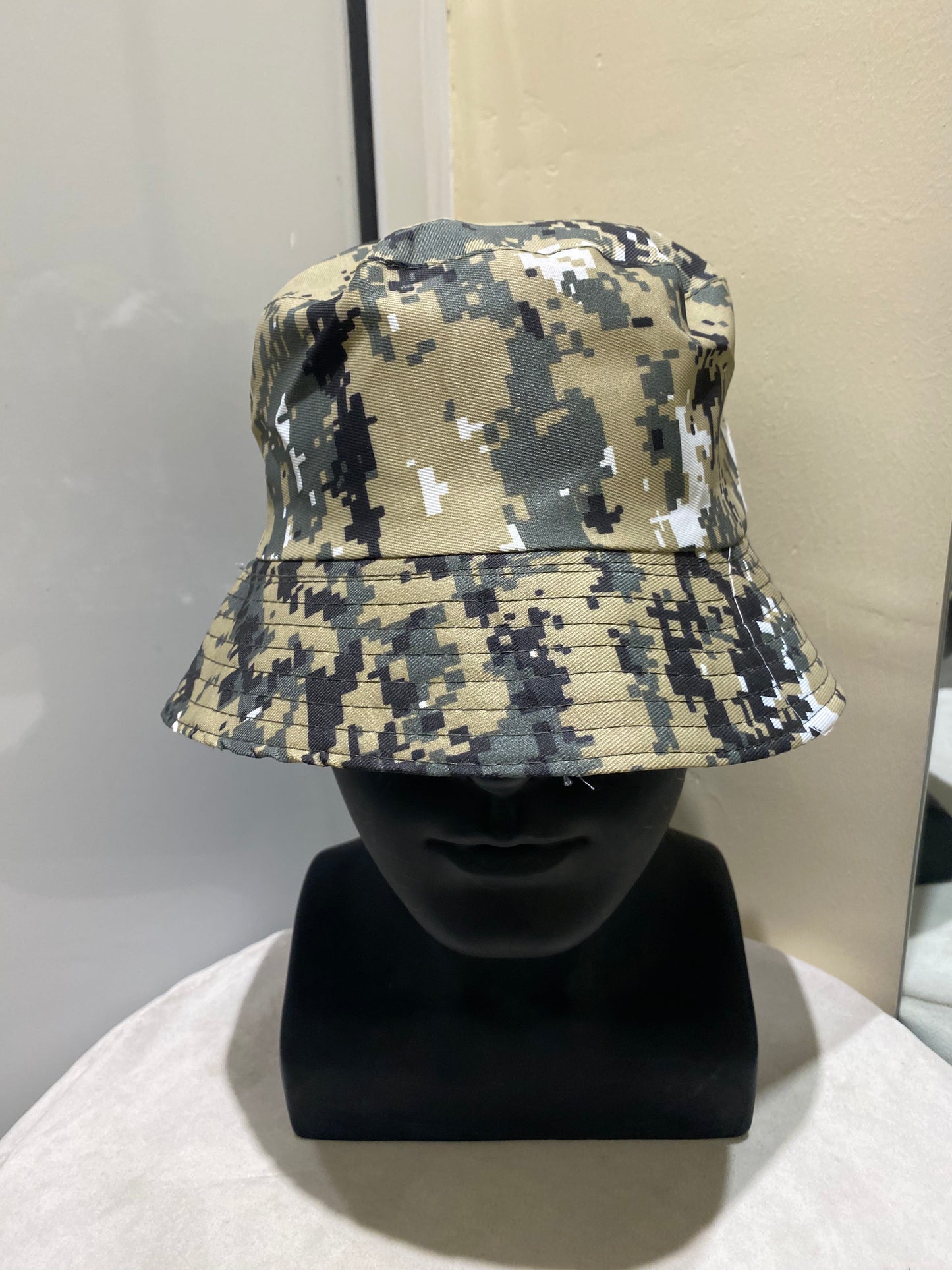 CAMO HAT