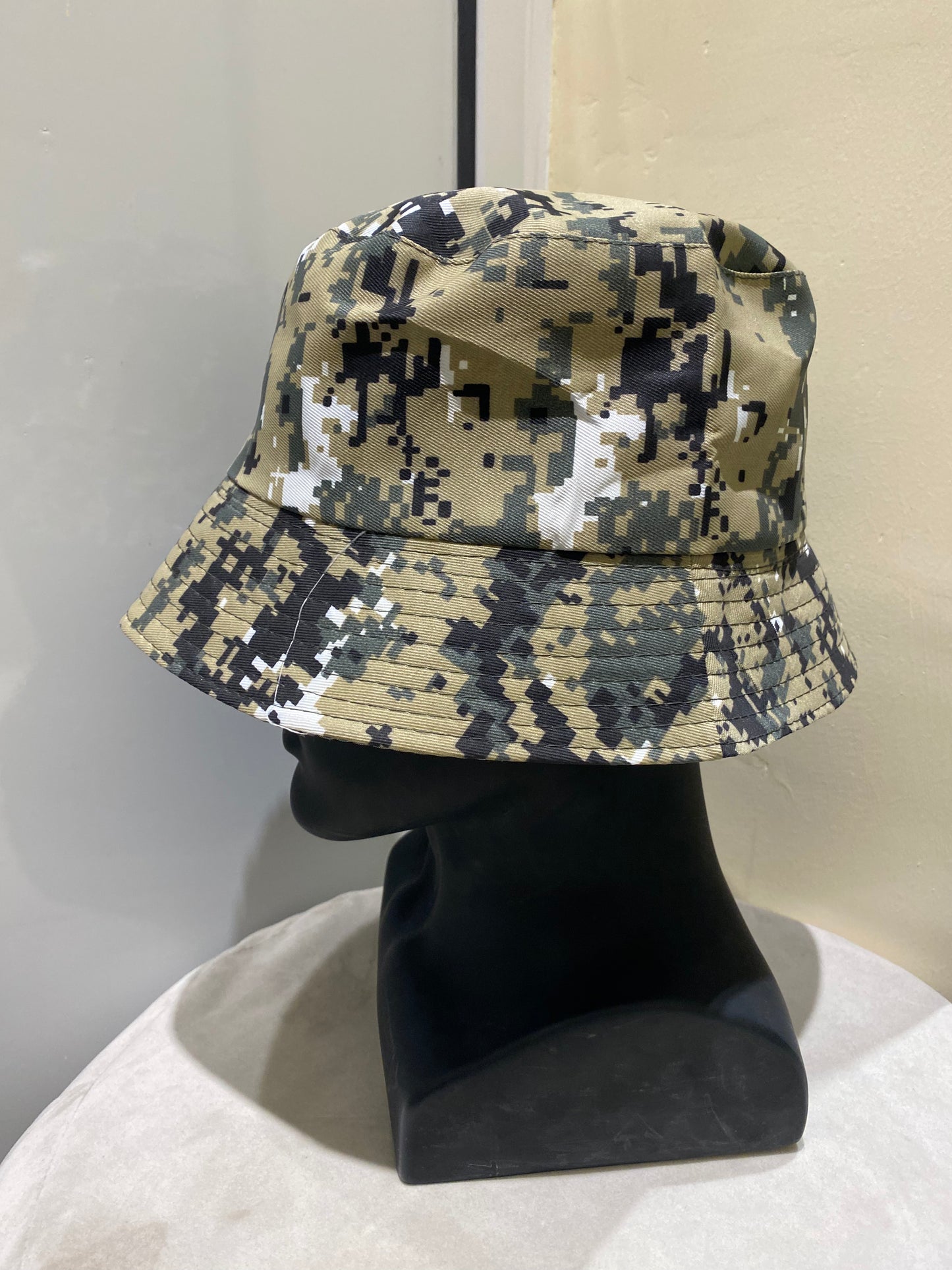 CAMO HAT