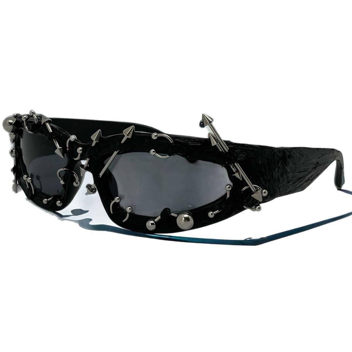 PUNK RIVET GLASSES