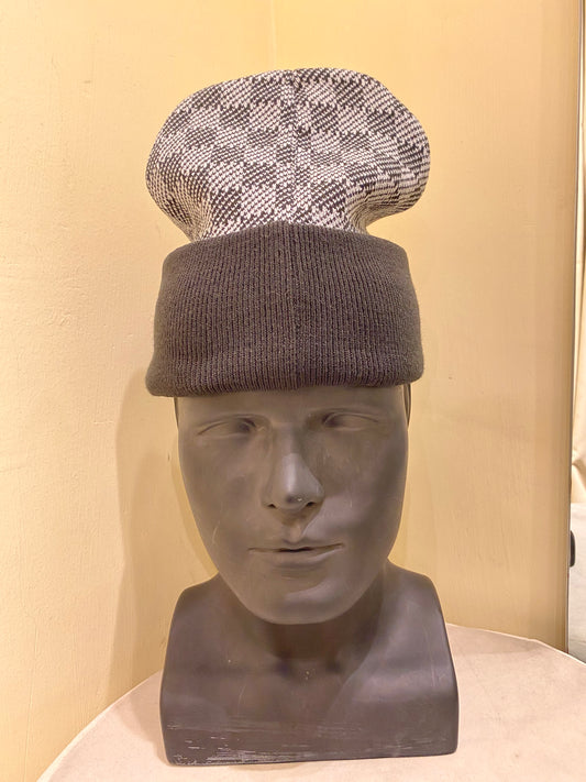 Beanie  08