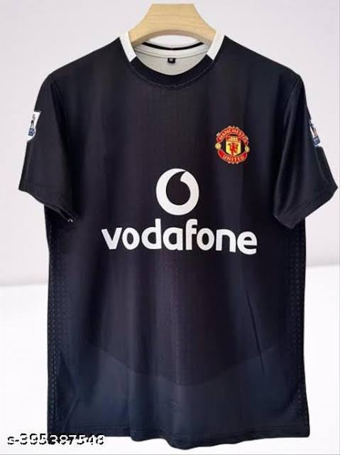 Manchester United 2003 Vodafone Retro Jersey