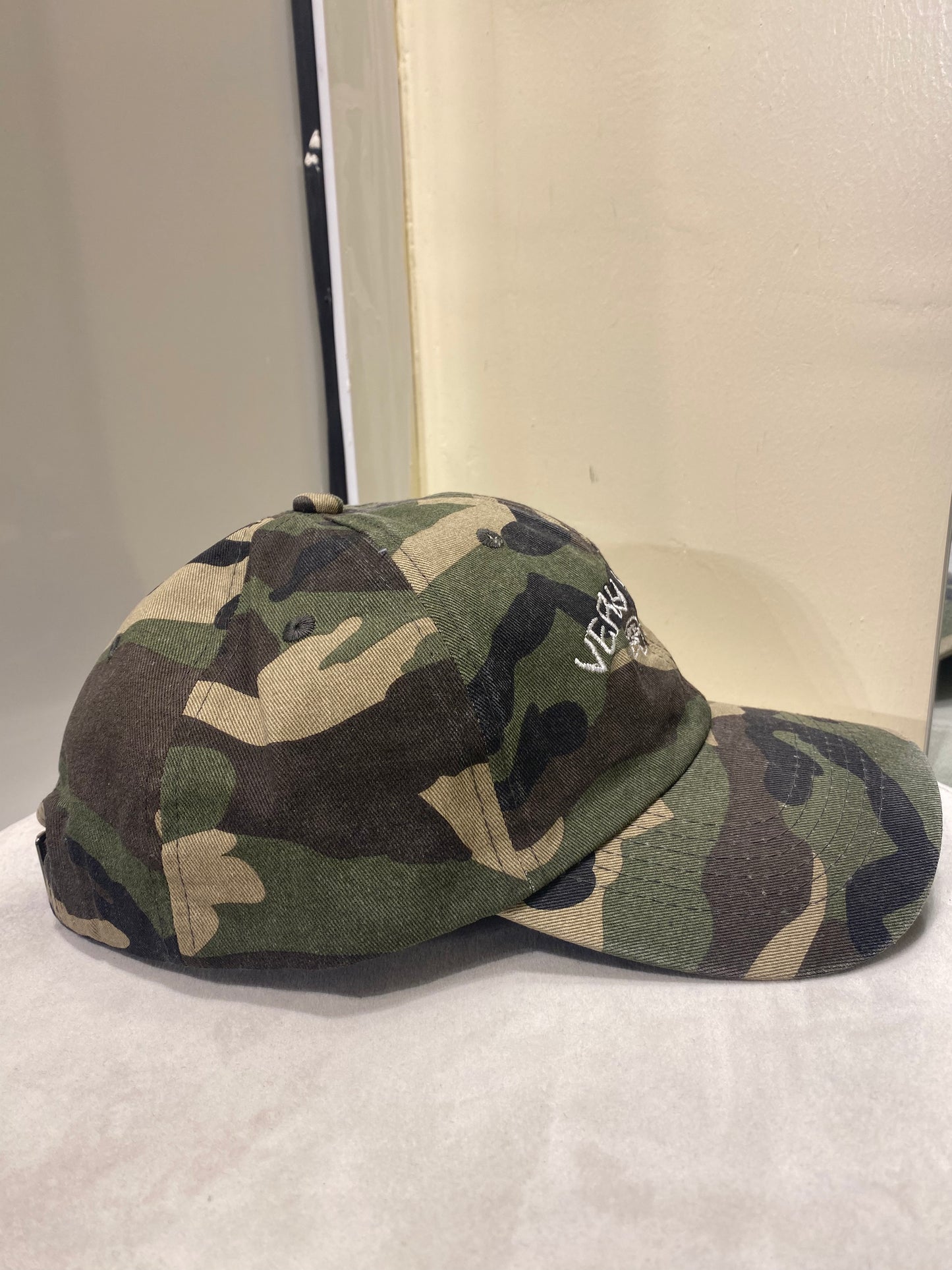 VERY VEGAN HAT