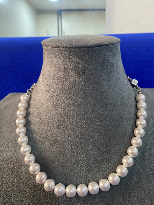 NECKLACE 11