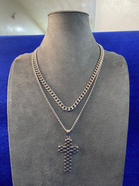 NECKLACE 16