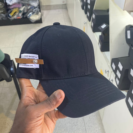 Deelilsand Mandtly Facecap in black