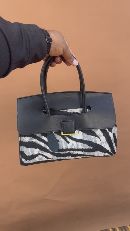 Female hand bag 433 in zebra/black