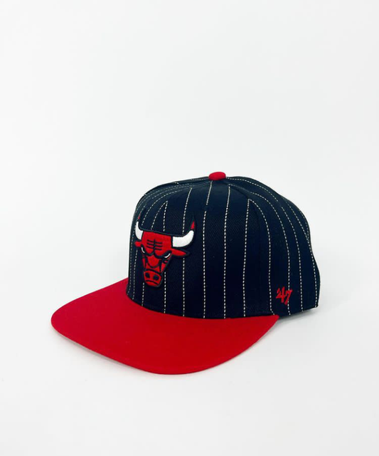 Bull snapback in stripe