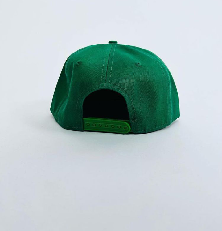 Oakland athletics snapback in greenand white