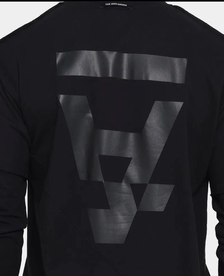 Hyphen ad longsleeve t-shirt in black