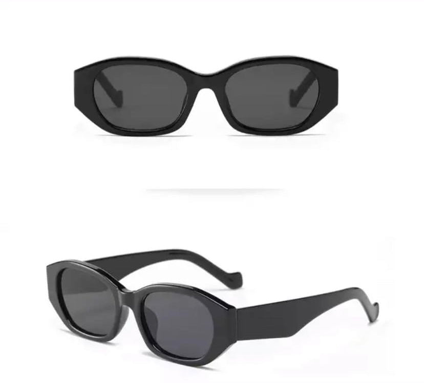 Female sunglasses in black