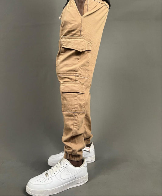 Combat pant in carton color