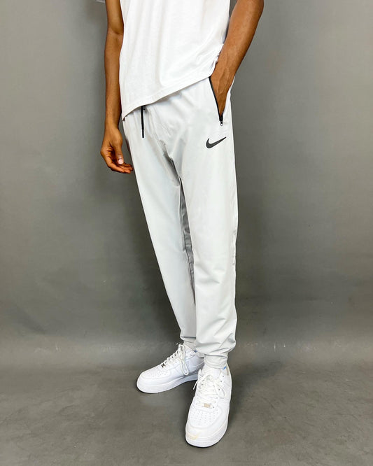 Nike joggers in ash